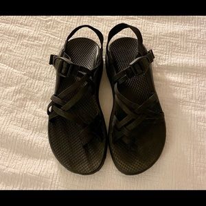 Women’s chacos sandals